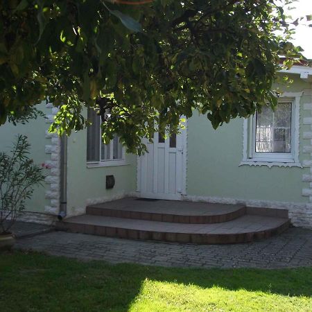 Holiday home Balatonlelle/Balaton 19117 Dış mekan fotoğraf